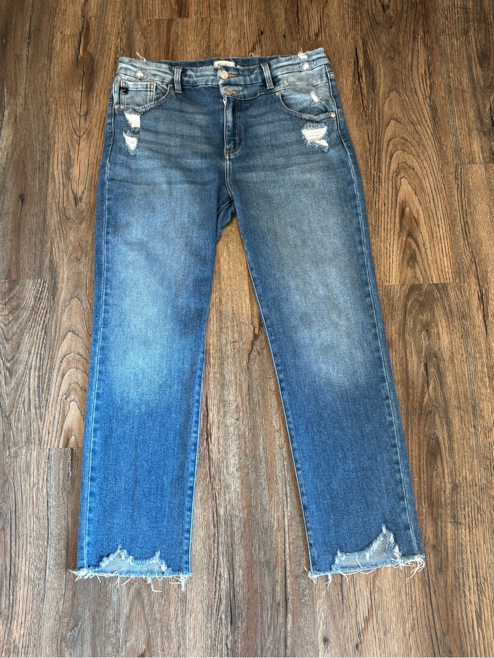 KanCan Blue Distressed Cropped Ankle Jeans